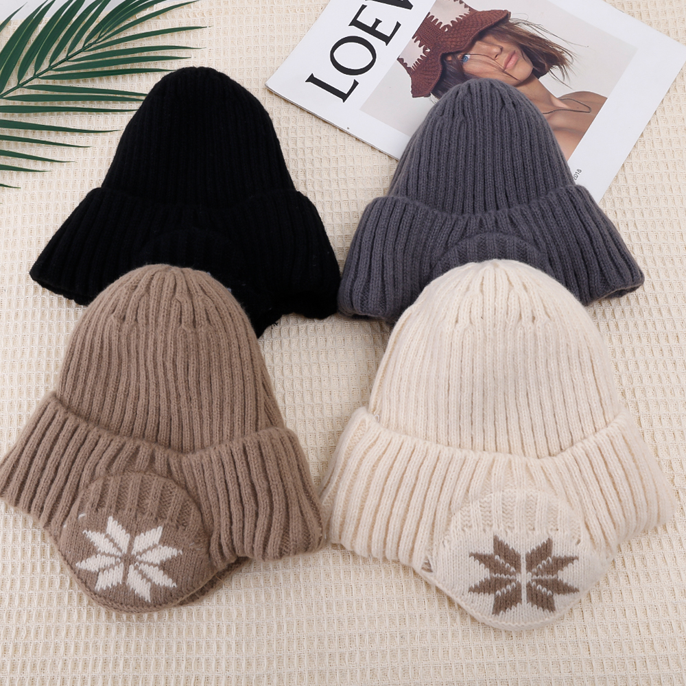 Fashion Winter Warm Woolen Hat with Fleece Ear Flaps, One Size. 