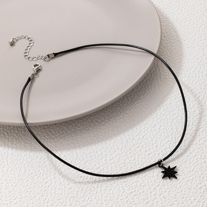 Gothic Black Star Pendant Necklace for Women New Trendy Chain Choker Adjustable Jewely Accessories Collar 20872. 