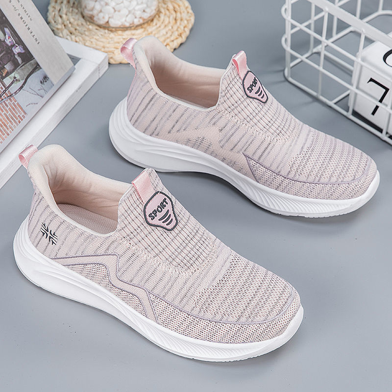 Comfortable Shoes for the Old Summer Slip-on Casual Mom Shoes Soft Bottom Non-Slip Walking Shoes Middle-Aged and Elderly Breathable Sneakers. 