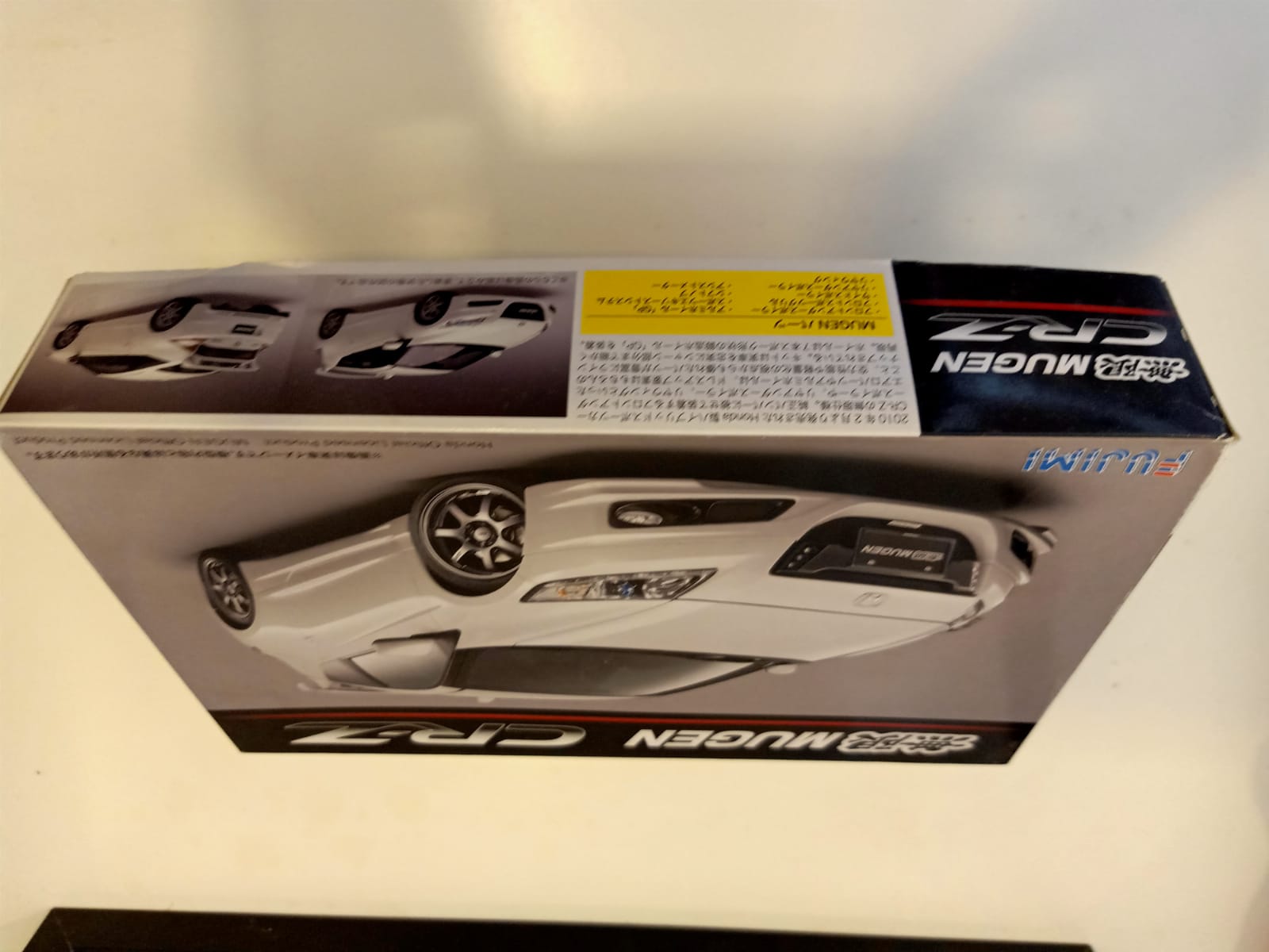 Fujimi Honda Mugen CR-Z 1:24 Scale Model Kit. 