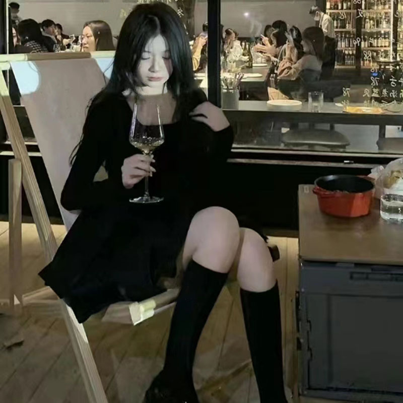 Korean Style Long Sleeve Drees Women Autumn Patchwork Square Collar Black Puffy Dresses Woman Fashion Prom Bow Black Mini Dress. 