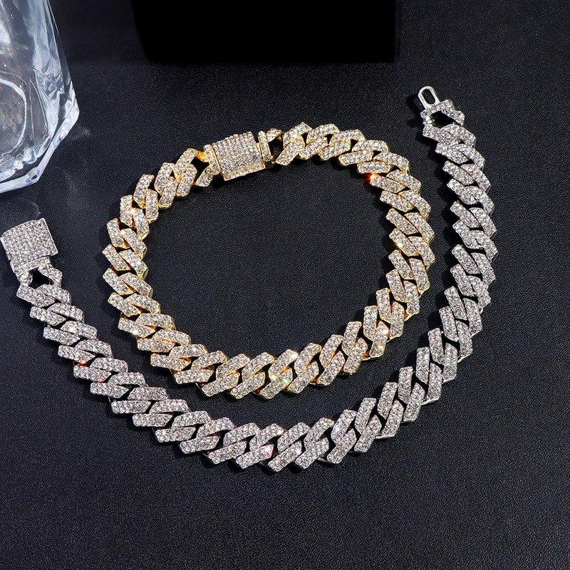 ZEBF-Fashion Bling Paved Rhinestone Prong Cuban Chain Bracelet for Women Men Hip Hop Iced Out Chunky Link Chain Bracelets New Jewelry. 