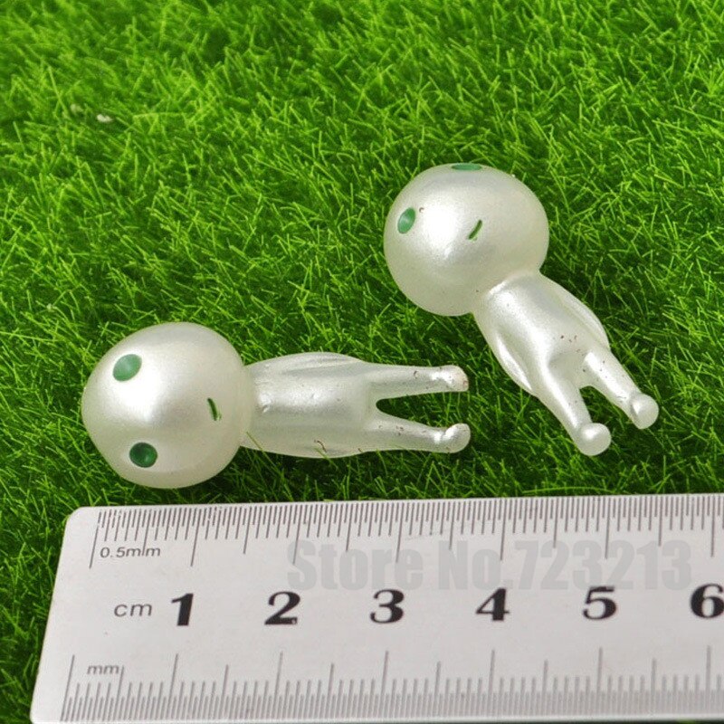 【World Supermarket 2021】Kodama Luminous 5pcs/lot Princess Mononoke Hime Figure Cute Tree Elves Cartoon Movie Resin Toys. 