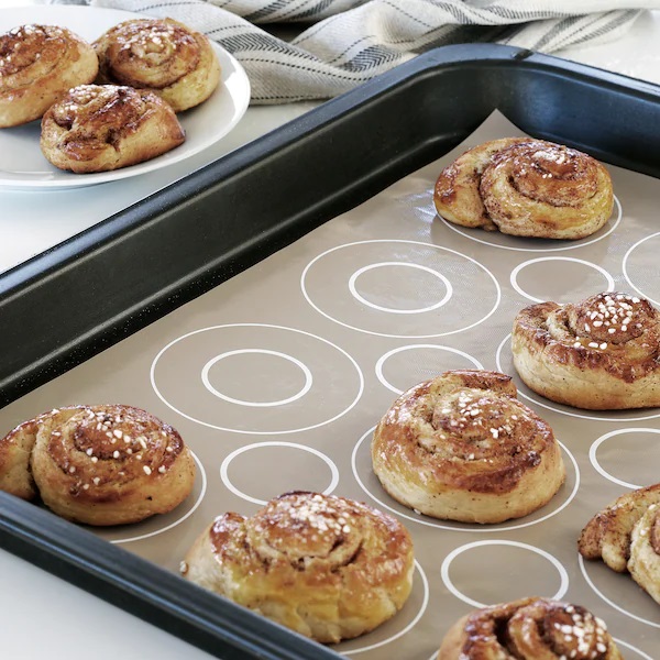 BAKTRADITION Baking mat, beige 41x31 cm. 