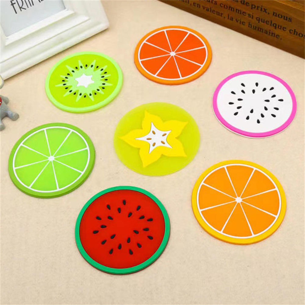Skid Insulation Cup Pad Colorful Silicone Drink Mat Silicone Drink Coasters Jelly Color Cup Mat Colorful Hot Drink Holder. 