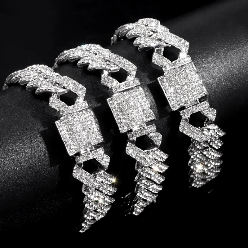 ZEBF-Fashion Bling Paved Rhinestone Prong Cuban Chain Bracelet for Women Men Hip Hop Iced Out Chunky Link Chain Bracelets New Jewelry. 