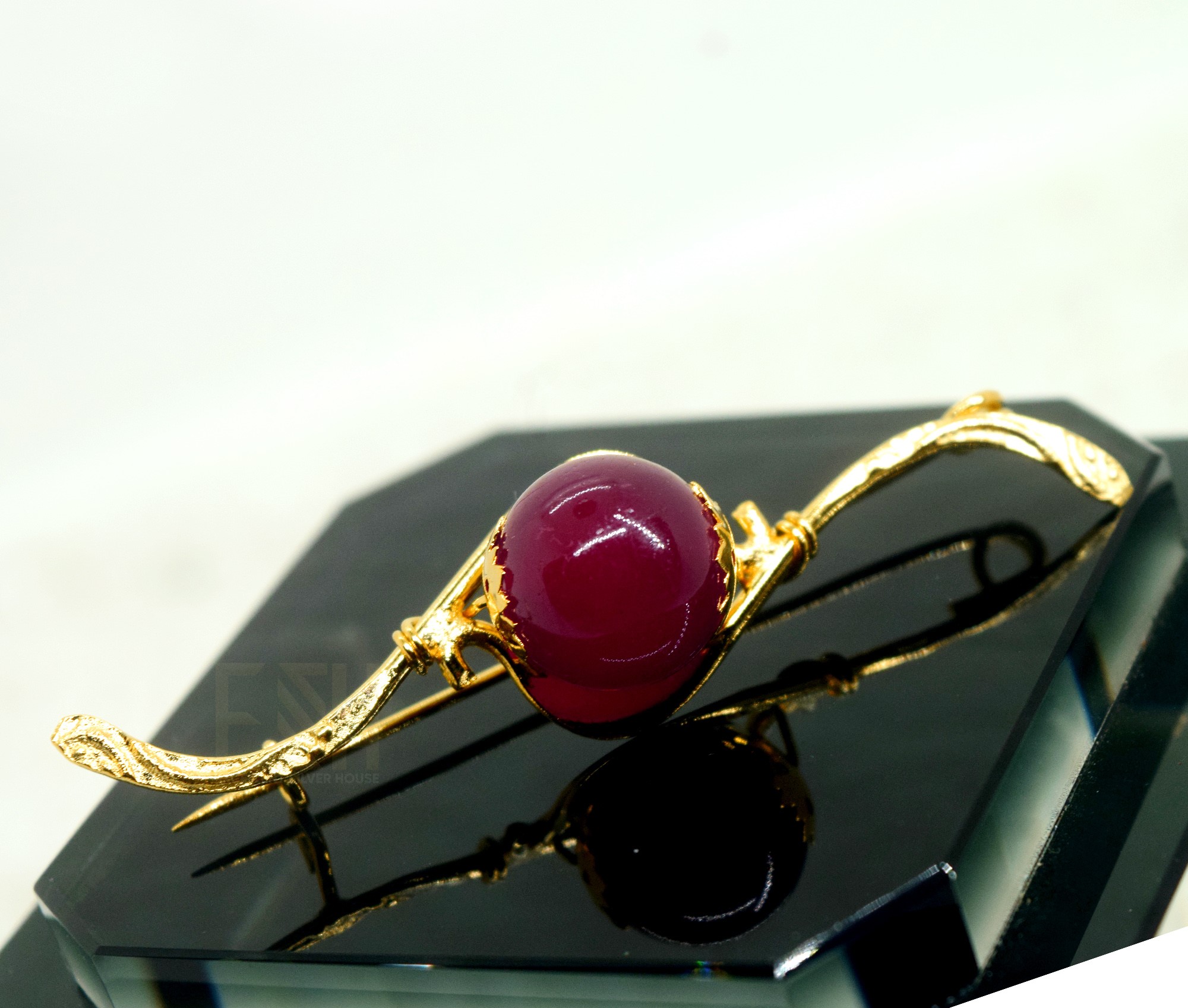 BOOM Agasthi Stone ESH Gold plated Stylish & Charm saree Brooch / Saree Pin With Agasthi Stone For Women. 