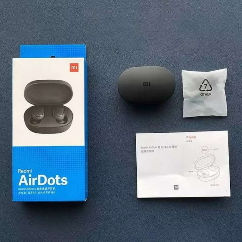 Xiaomi Mi Redmi Airdots TWS bluetooth 5.0 Earphones Ear buds Air dots Stereo Headphone. 