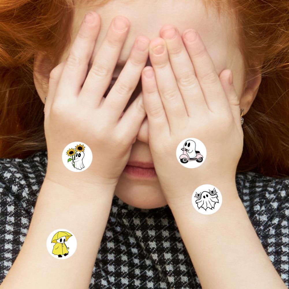 Waterproof Pvc Stickers 500 Sheets Halloween Stickers with Diverse Cartoon Ghost Patterns for Envelopes Bags Treats for Home