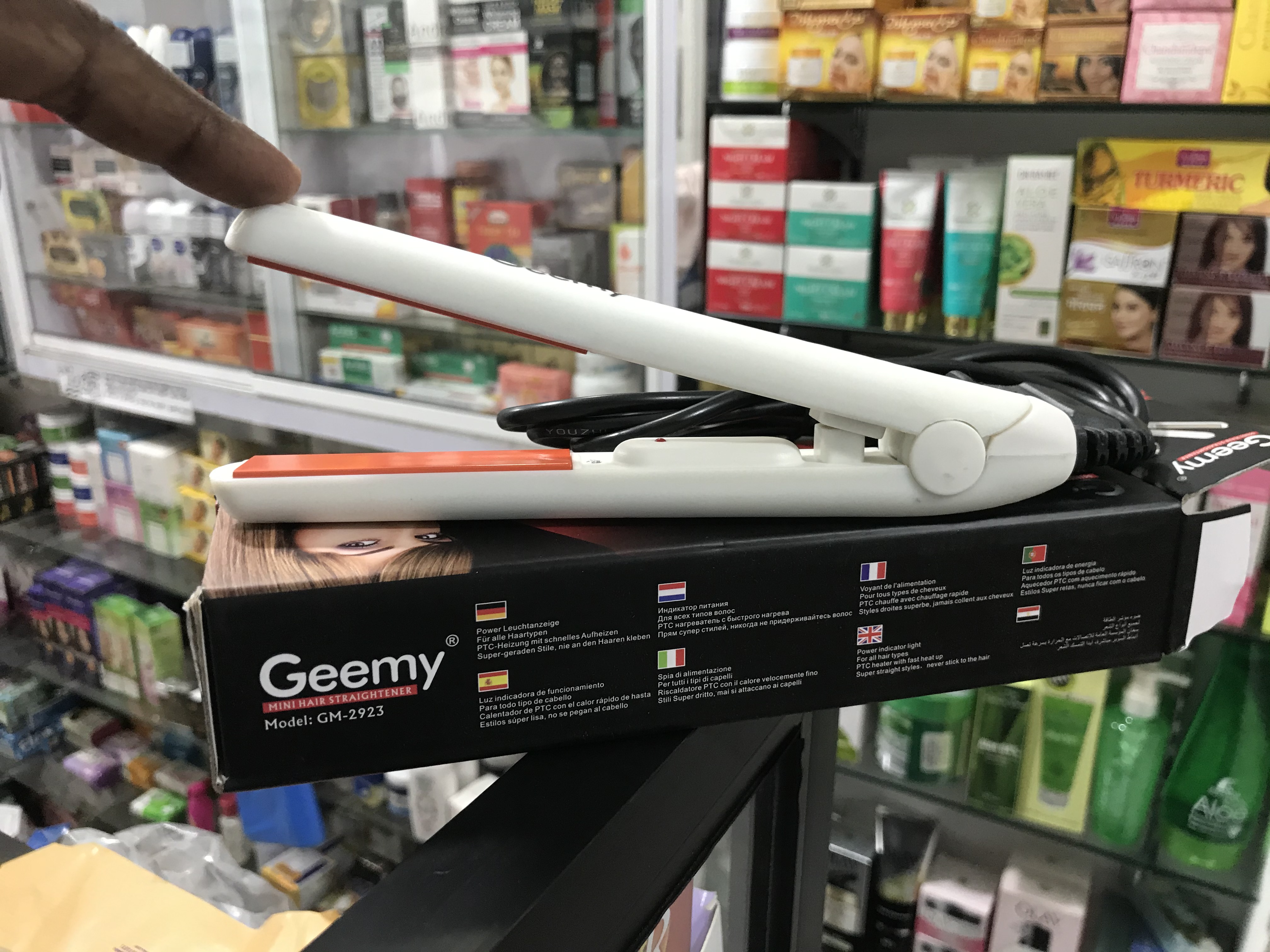 Gemei mini hair clearance straightener