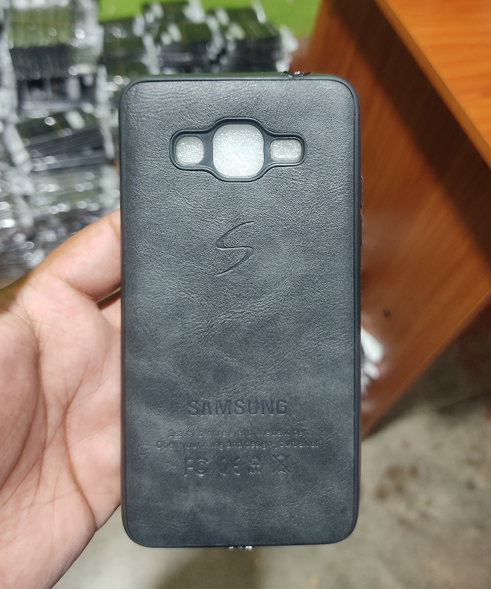 Leather Textured Soft And Ultra Slim Luxury Protective Back Cover For Samsung J2 16 Black Buy Online At Best Prices In Srilanka Daraz Lk