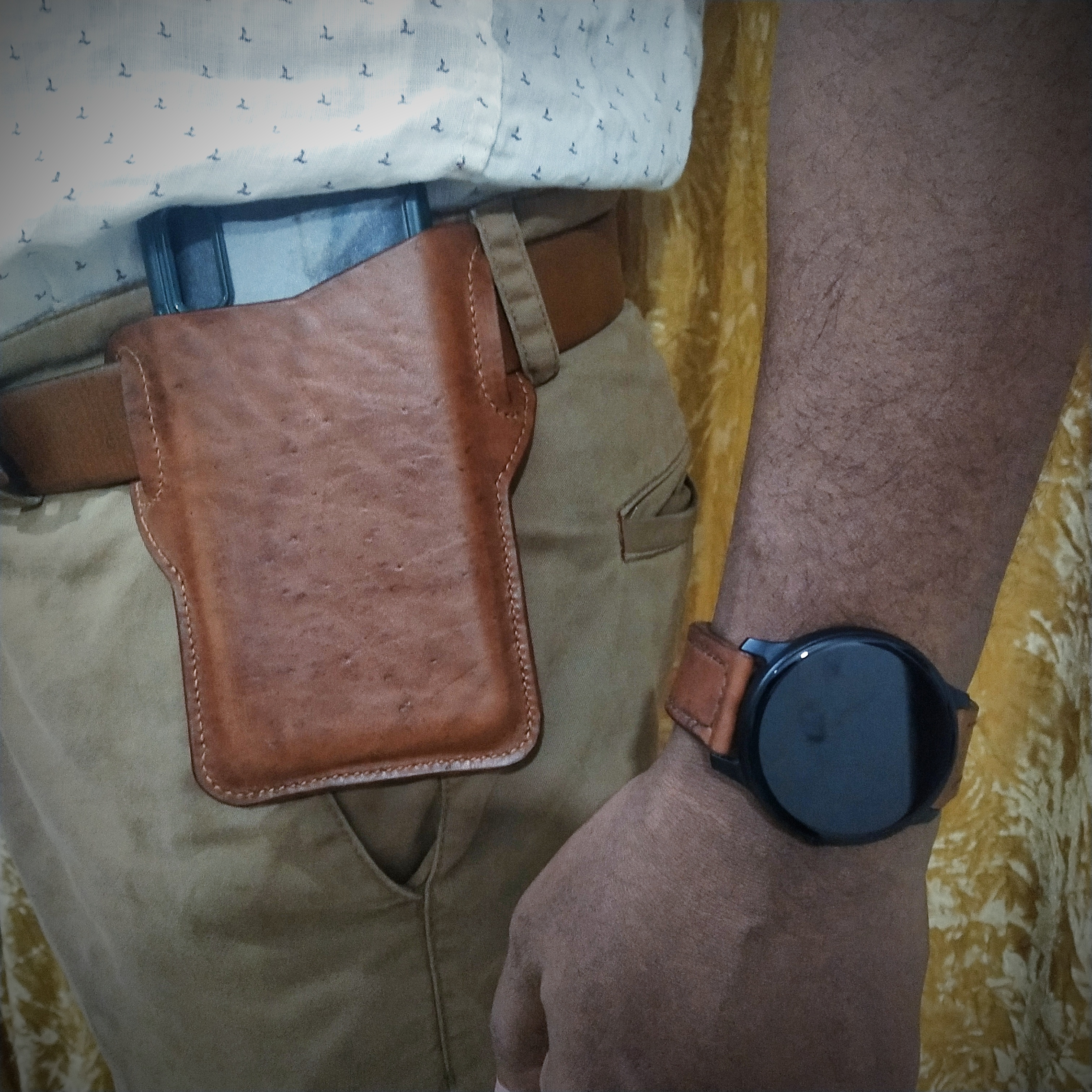 leather iphone holster